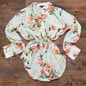 Ann Taylor Factory Blue Floral Button down blouse top size small